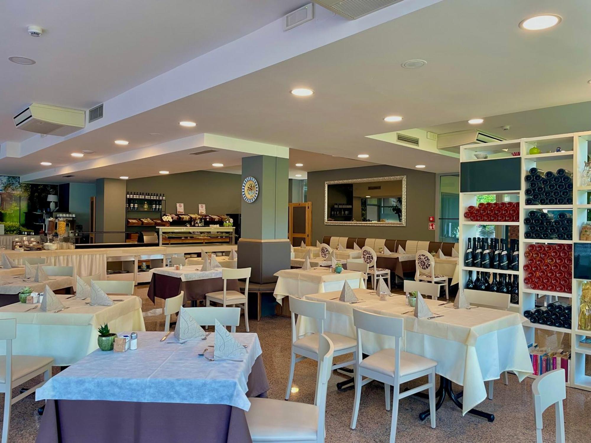 Hotel Alfieri Sirmione Exterior photo